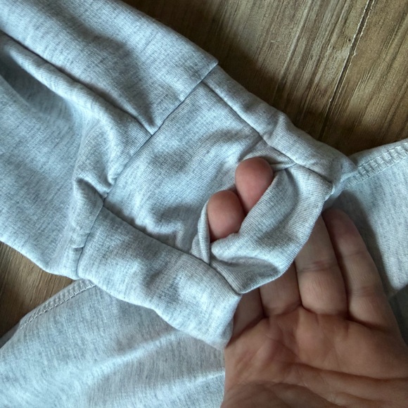 Life Is Good Grey Fleece Hoodie with thumb holes - Picture 4 of 4